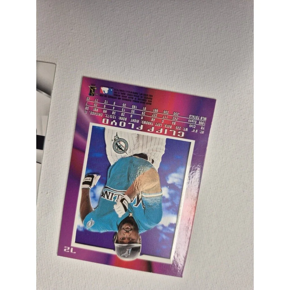 Mike Piazza Prizm Purple Pulsar & Cliff Floyd 1997 E-X2000 Baseball Card Lot of
